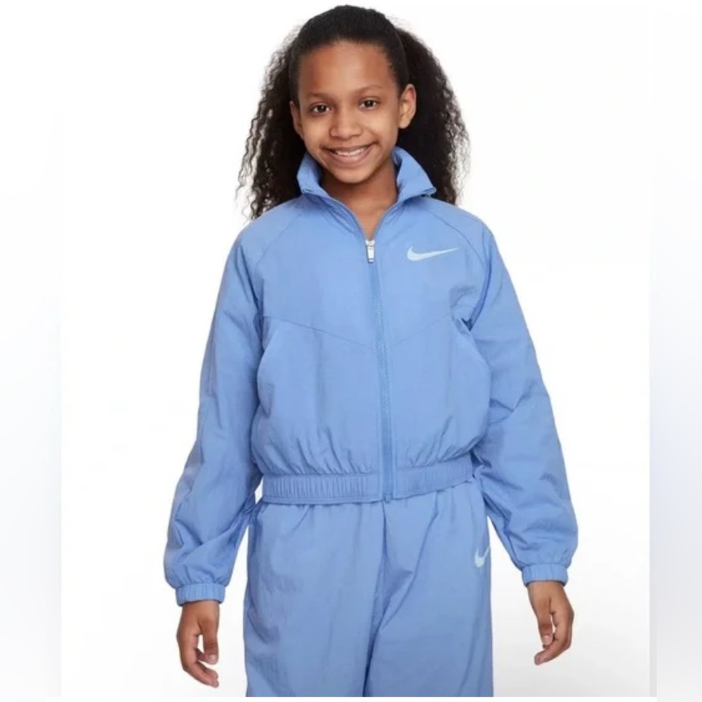 Nike Kids Girls Swoosh Nylon Windbreaker Jacket Size Medium Blue Full Zip
